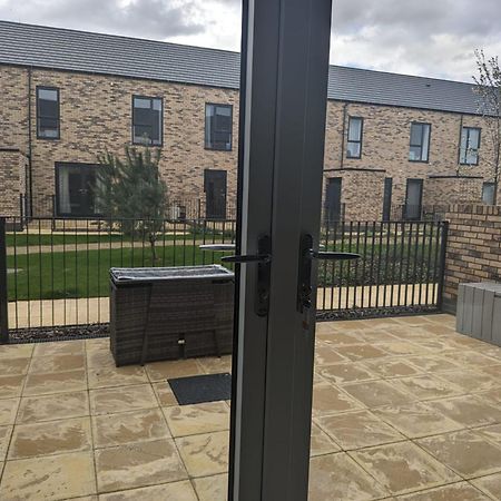 Contemporary Double Ensuite Room Birmingham Exterior photo